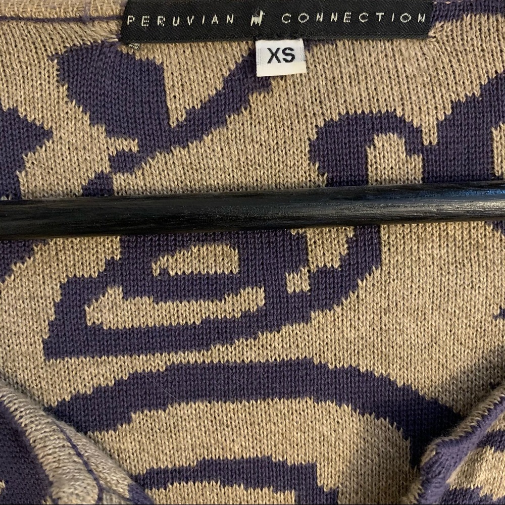 Peruvian Connection Knit Cardigan - Picture 4 of 6